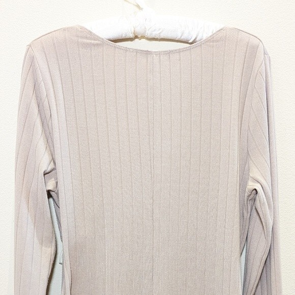 NWT Astr Twist Front Midi Dress in Oatmeal - Picture 7 of 11